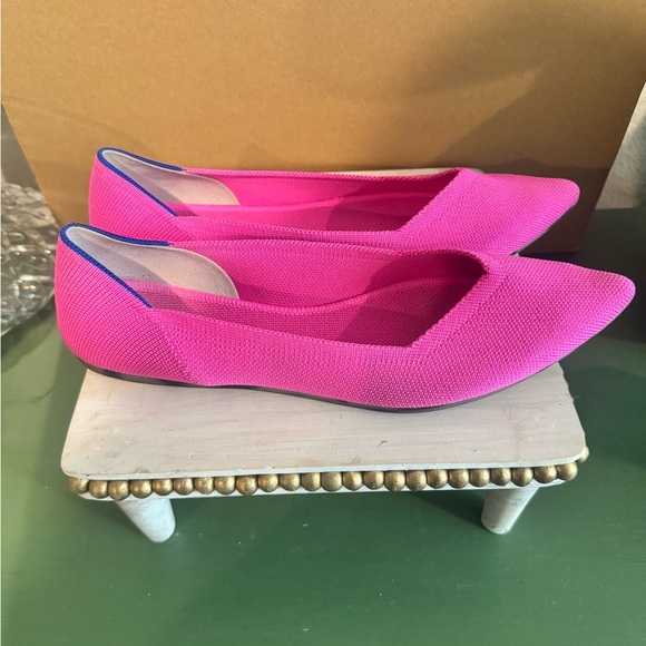 Rothys The Point Ballet Flat Dragon Fruit Pink Size 10 Womens EUC - Picture 3 of 8